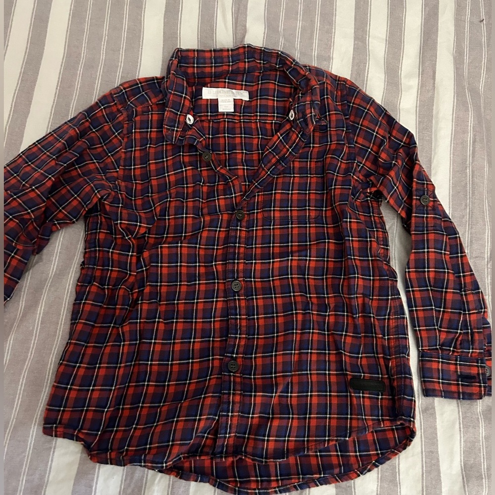 Burberry children 4 y like new dress shirt 👔 💫